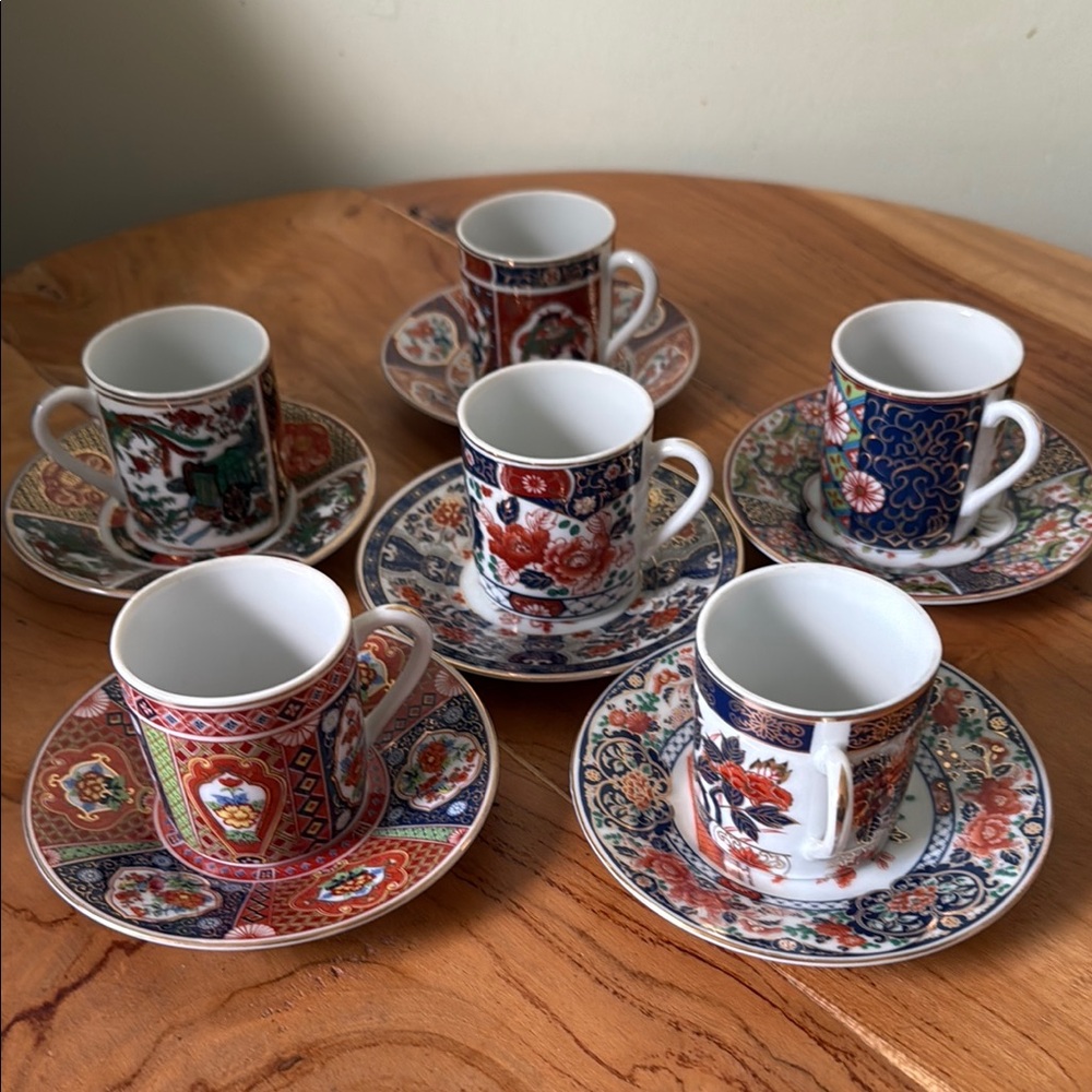 Set of 6 Demitasse Coffee Cups with Saucers Vintage Imari Japan Style